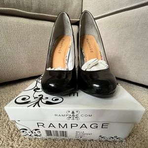 NEW - Rampage MILLA Black Patent Women's Size 8 Pumps